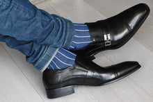 Classic ribbed socks for men, blue with grey vertical stripes, matching denim jeans